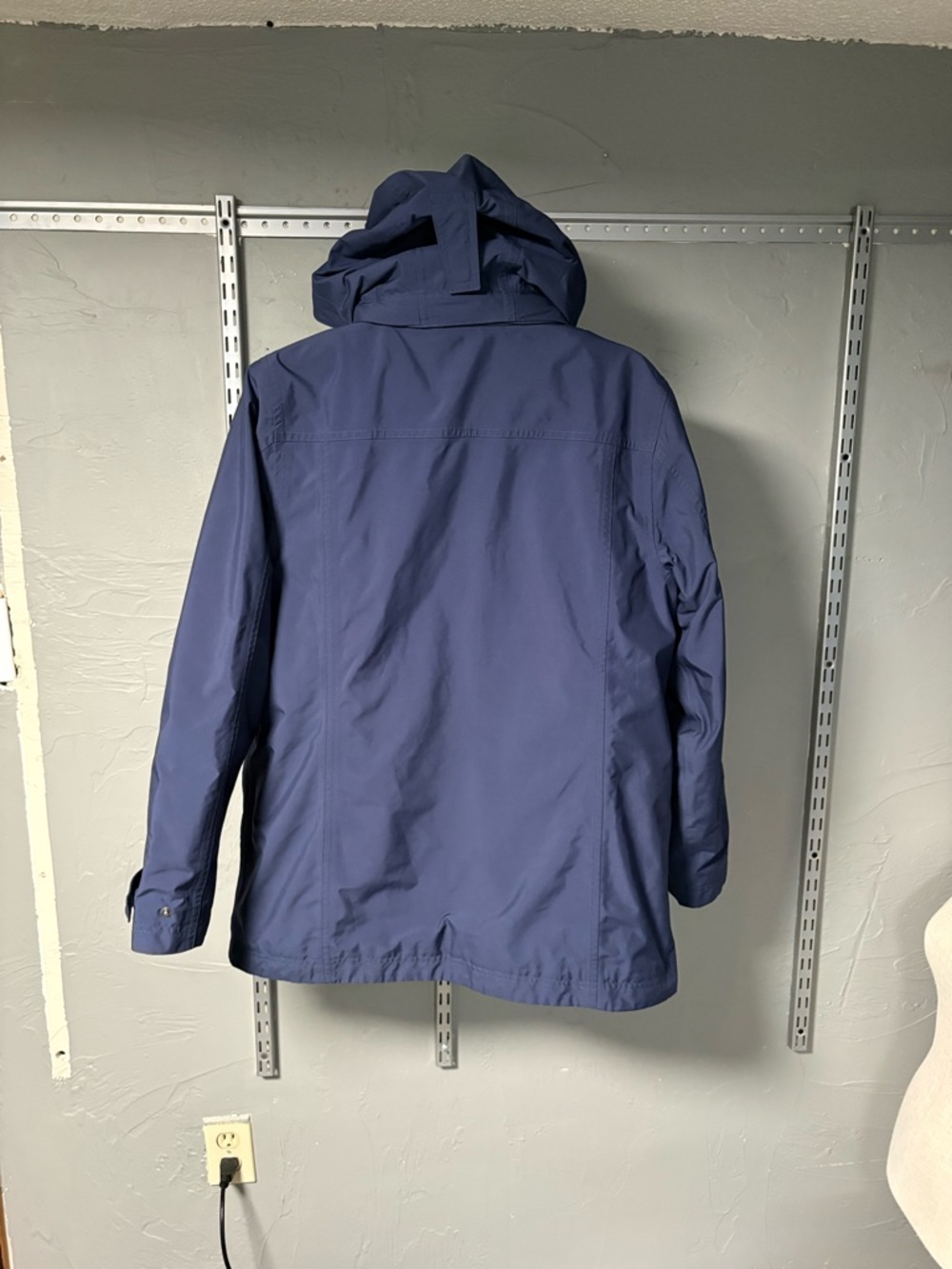 L.L. Bean Navy Hooded Utility Jacket - Picture 7 of 12